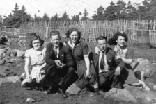 062: l-r Sadie, Tom and Della Norman, Cyril and Carmel Carroll, in Freshwater. (circa 1941)  [courtesy of Sadie (Norman) Kerrivan]  - Sadie, Tom and Della children of Thomas Norman &amp;amp; Jane Traverse; Cyril and Carmel  children of William Carroll &amp;amp; Ellen Norman.